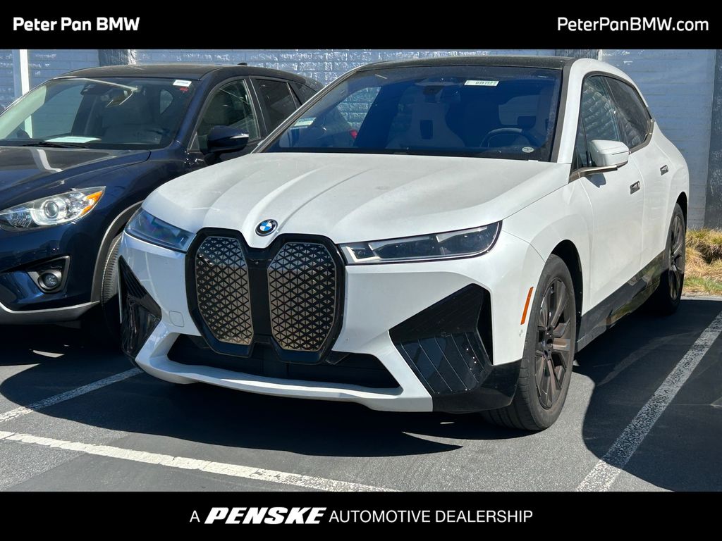 Thumbnail: 2023 BMW iX - 1