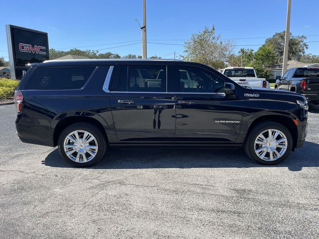 2023 Chevrolet Suburban High Country 4