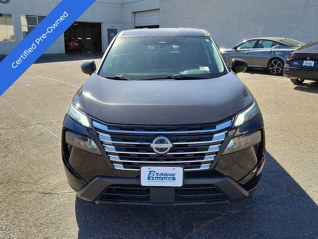 2025 Nissan Rogue SV - 2