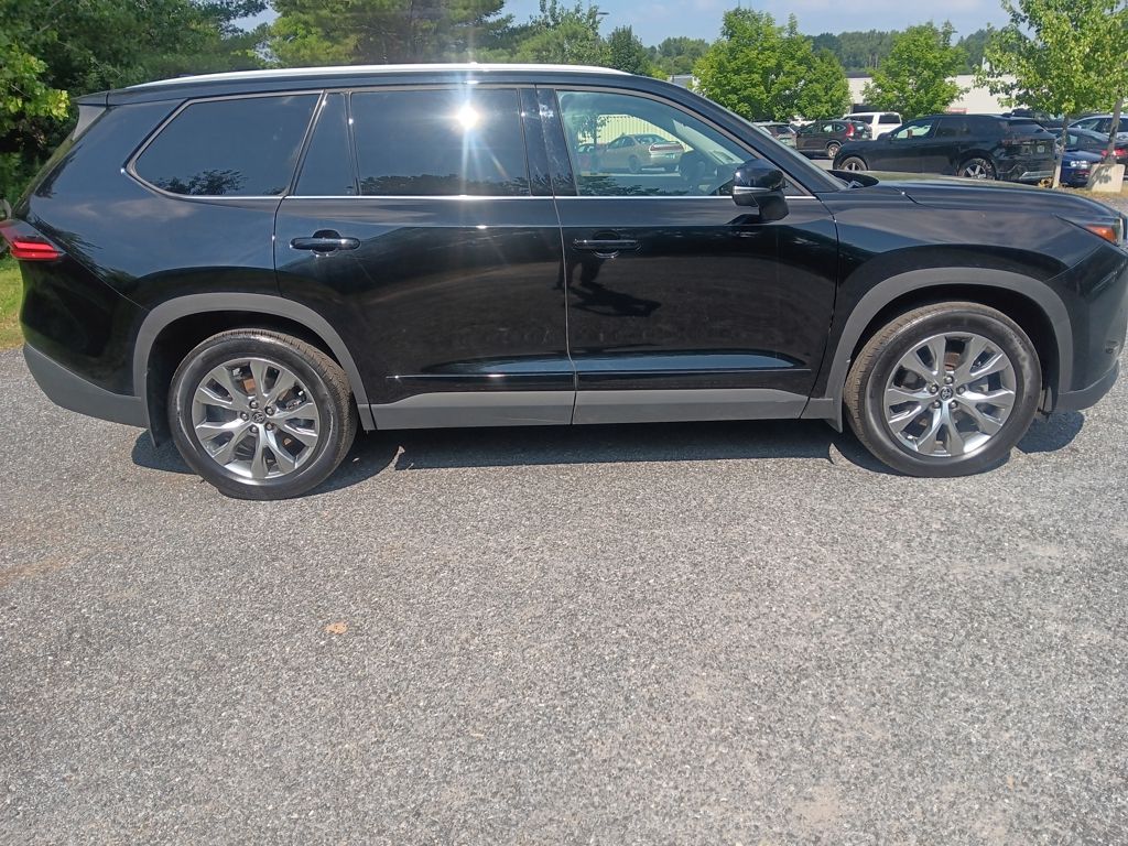 Used 2025 Toyota Grand Highlander SUV