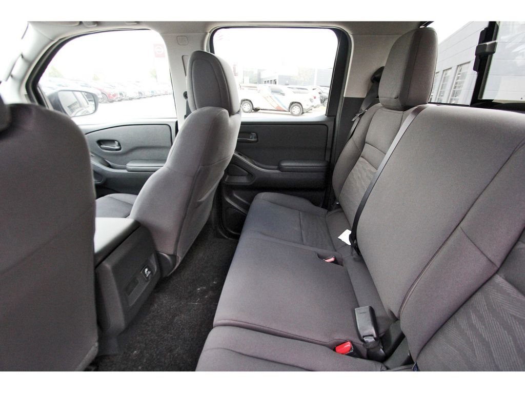 2026 Nissan Frontier S - 6