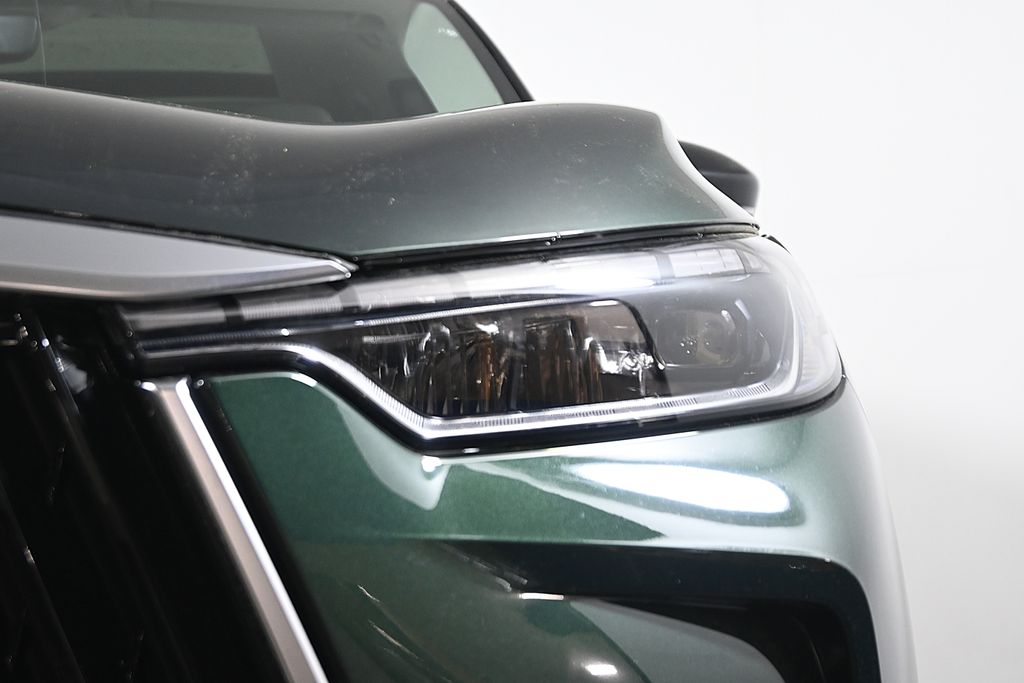 Thumbnail: 2027 INFINITI QX60 - 11