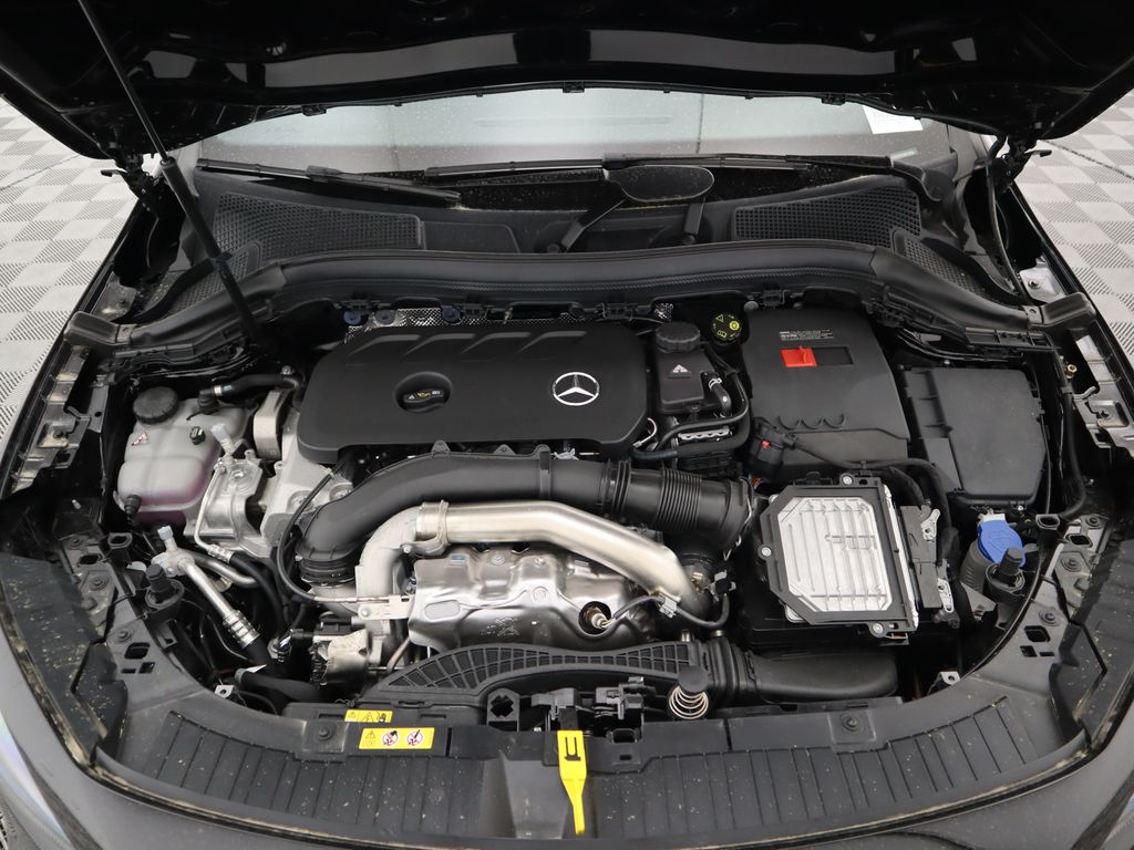 Thumbnail: 2025 Mercedes-Benz GLA - 29