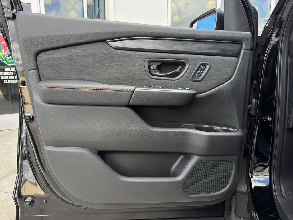 2026 Honda Passport TrailSport Black at Community Honda