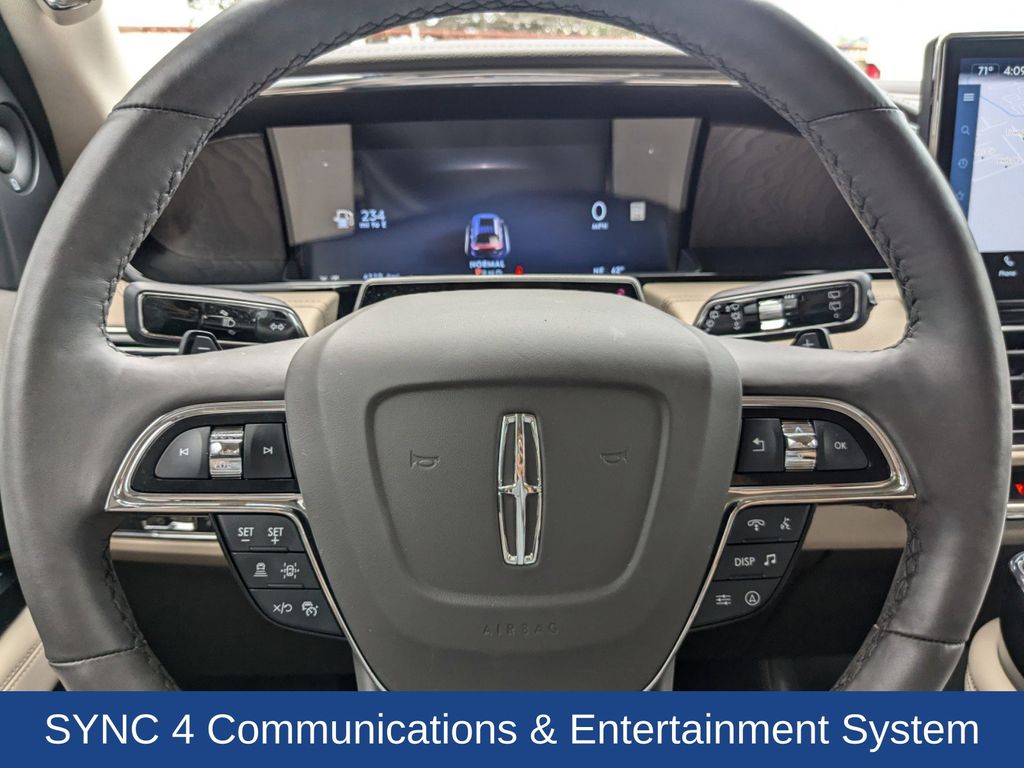 2024 Lincoln Navigator Premiere