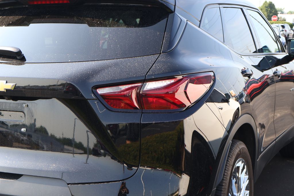Thumbnail: 2021 Chevrolet Blazer - 9