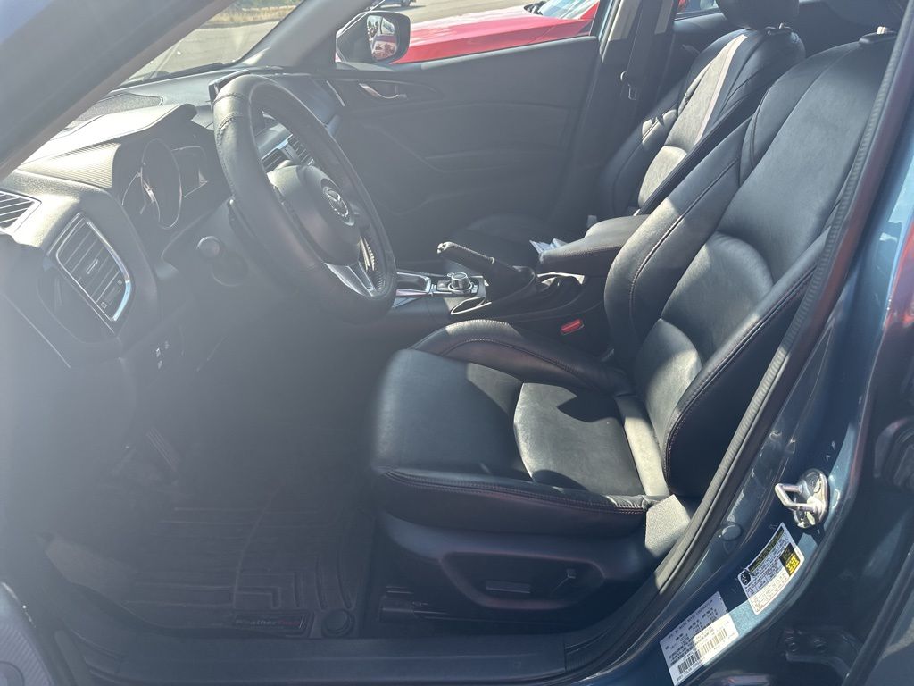 Thumbnail: 2015 Mazda Mazda3 - 8
