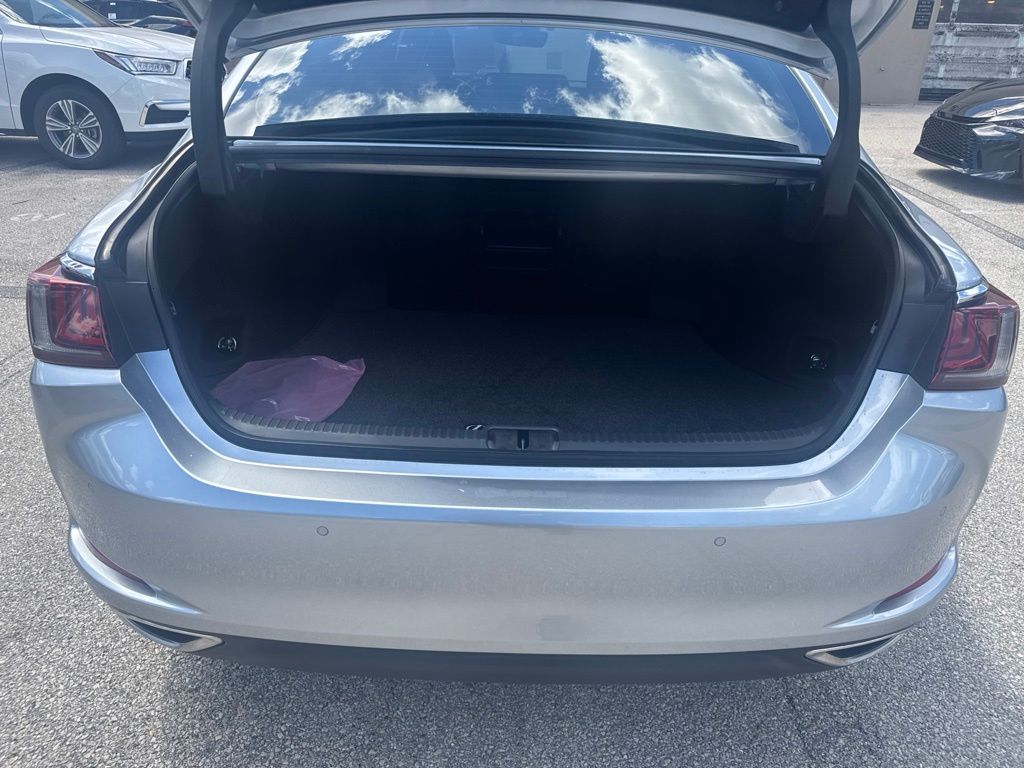 Used 2025 Silver Lexus 350 image 13