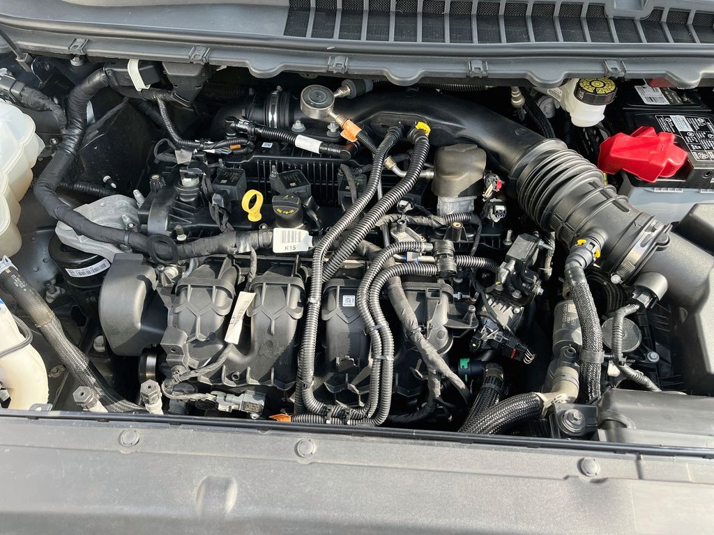 Used 2020 Blue Ford SE image 31