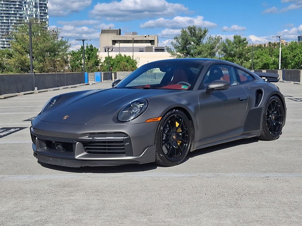 Thumbnail: 2021 Porsche 911 - 1