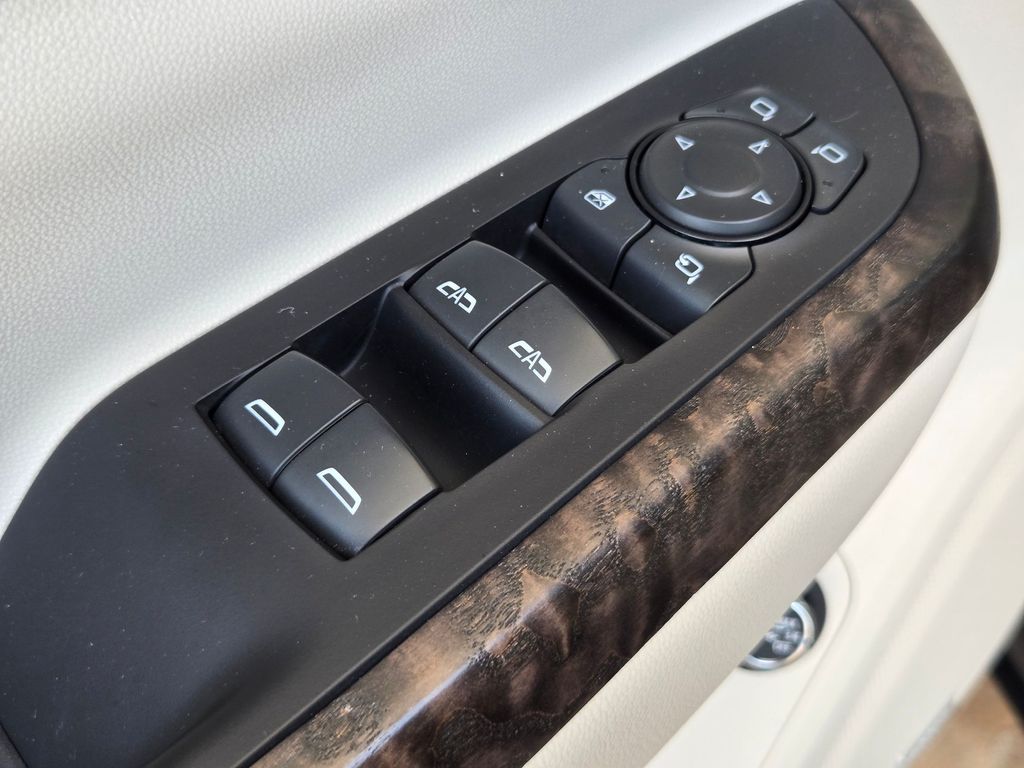 Used 2023 GMC Acadia SUV