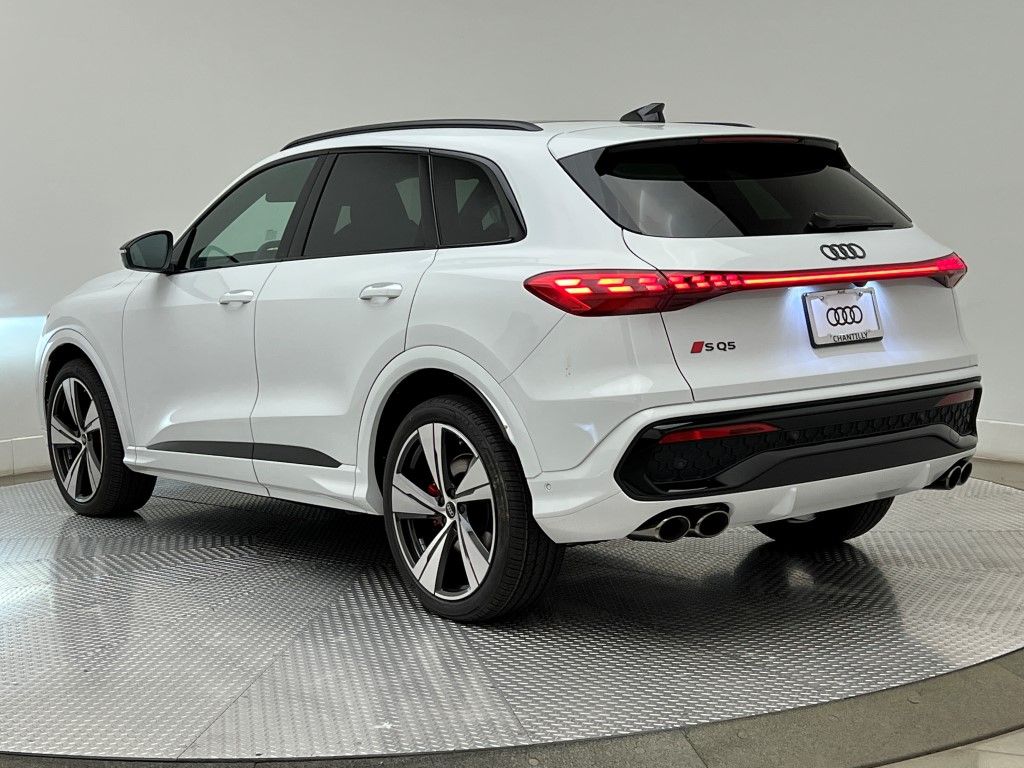 Thumbnail: 2025 Audi SQ5 - 4
