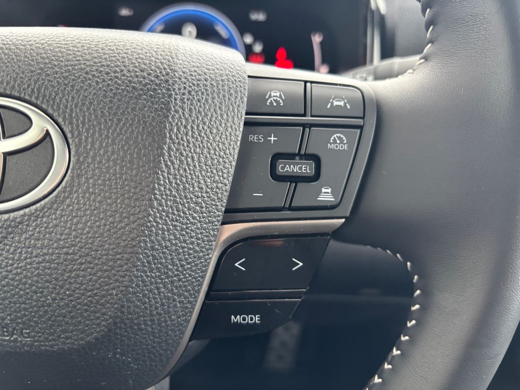 Thumbnail: 2025 Toyota Camry - 13