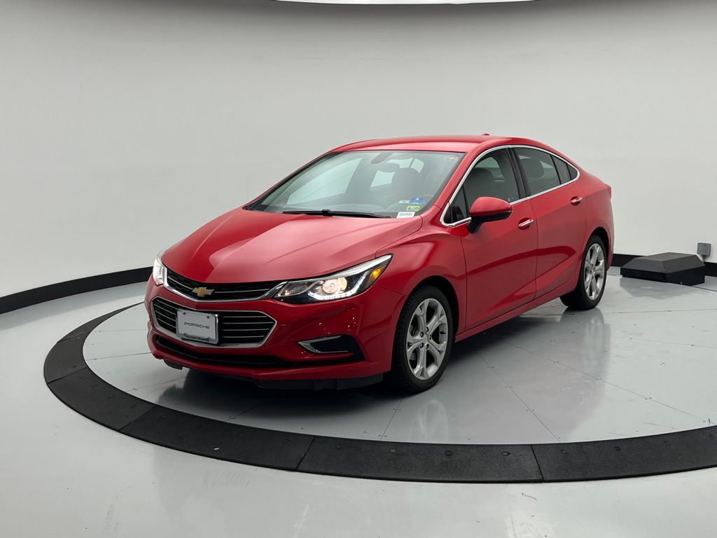 Thumbnail: 2018 Chevrolet Cruze - 1
