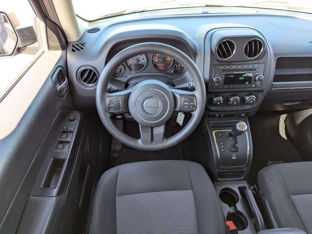 2015 Jeep Patriot Altitude 26