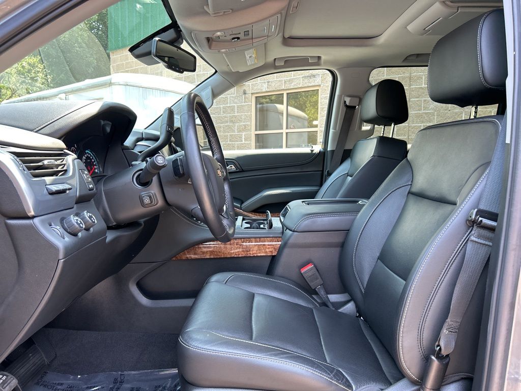 Thumbnail: 2020 Chevrolet Suburban - 10