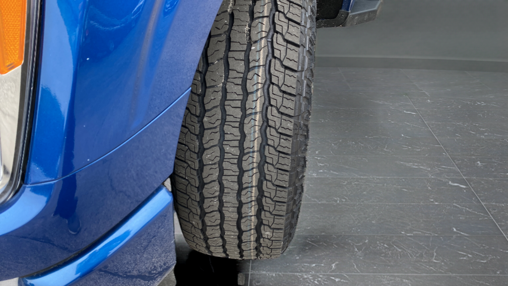 Certified Used 2023 Atlas Blue Metallic Ford XLT image 40