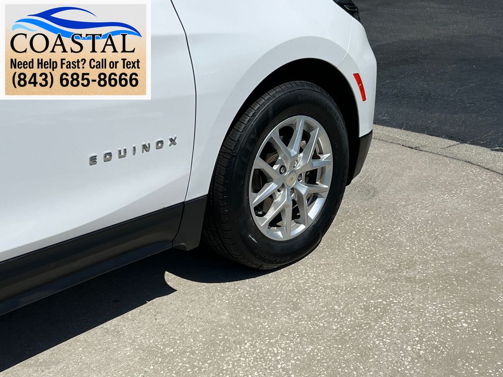 2023 Chevrolet Equinox LS White at Matthews Motors of Wilmington