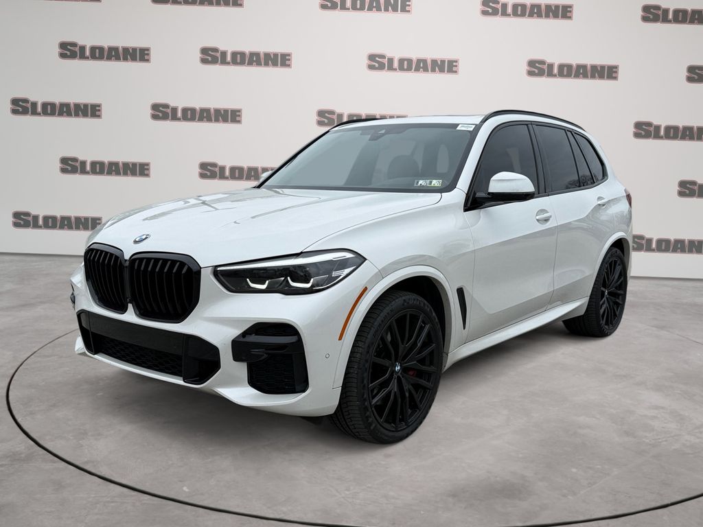 2022 BMW X5 M50i xDrive AWD