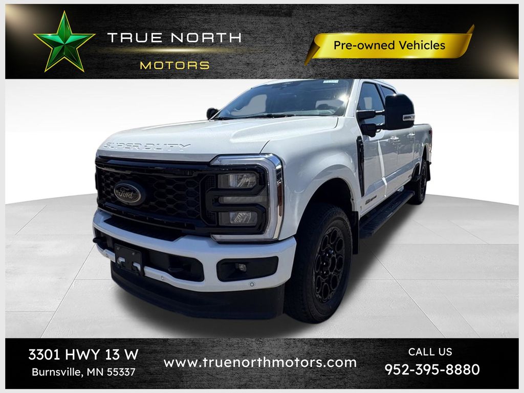 Star White Metallic Tri-Coat 2025 Ford F-250 Super Duty Pickup Truck Four-Wheel Drive Automatic