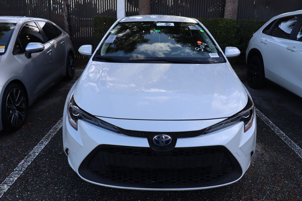 2022 Toyota Corolla LE 5