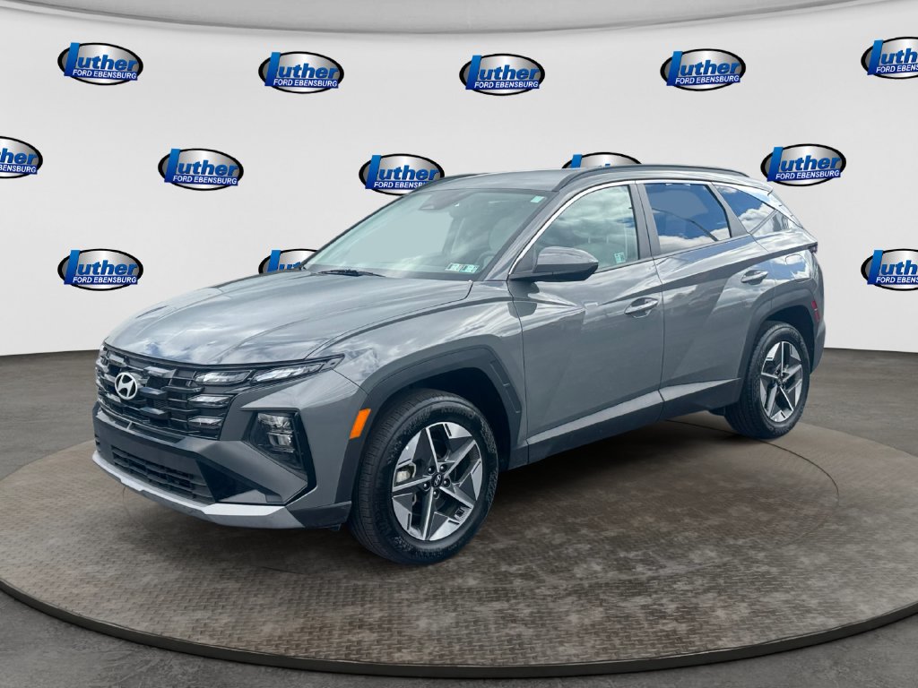 2025 Hyundai Tucson SEL Gray at Auto Express Mitsubishi