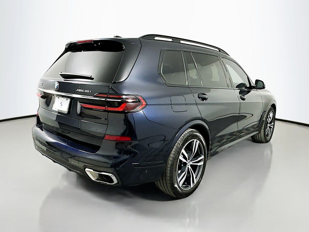 Thumbnail: 2025 BMW X7 - 5