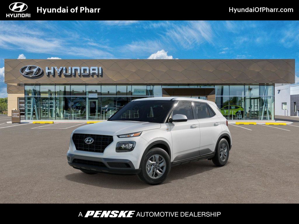 2025 Hyundai Venue SE Hero Image