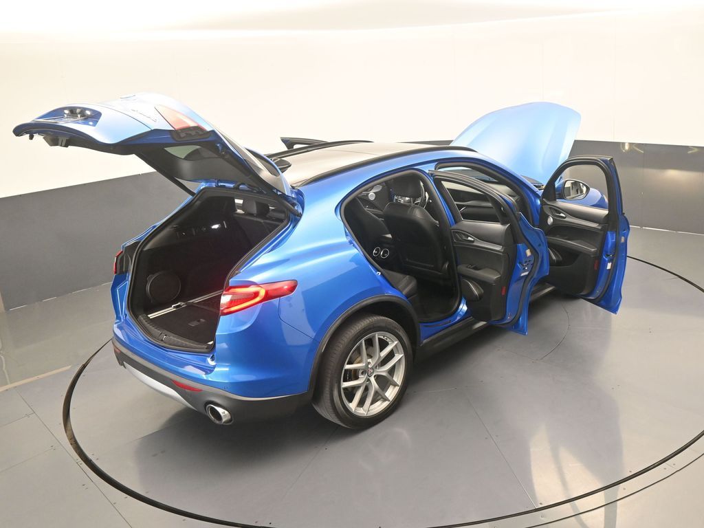 Used 2018 Misano Blue Metallic Alfa Romeo Ti image 69