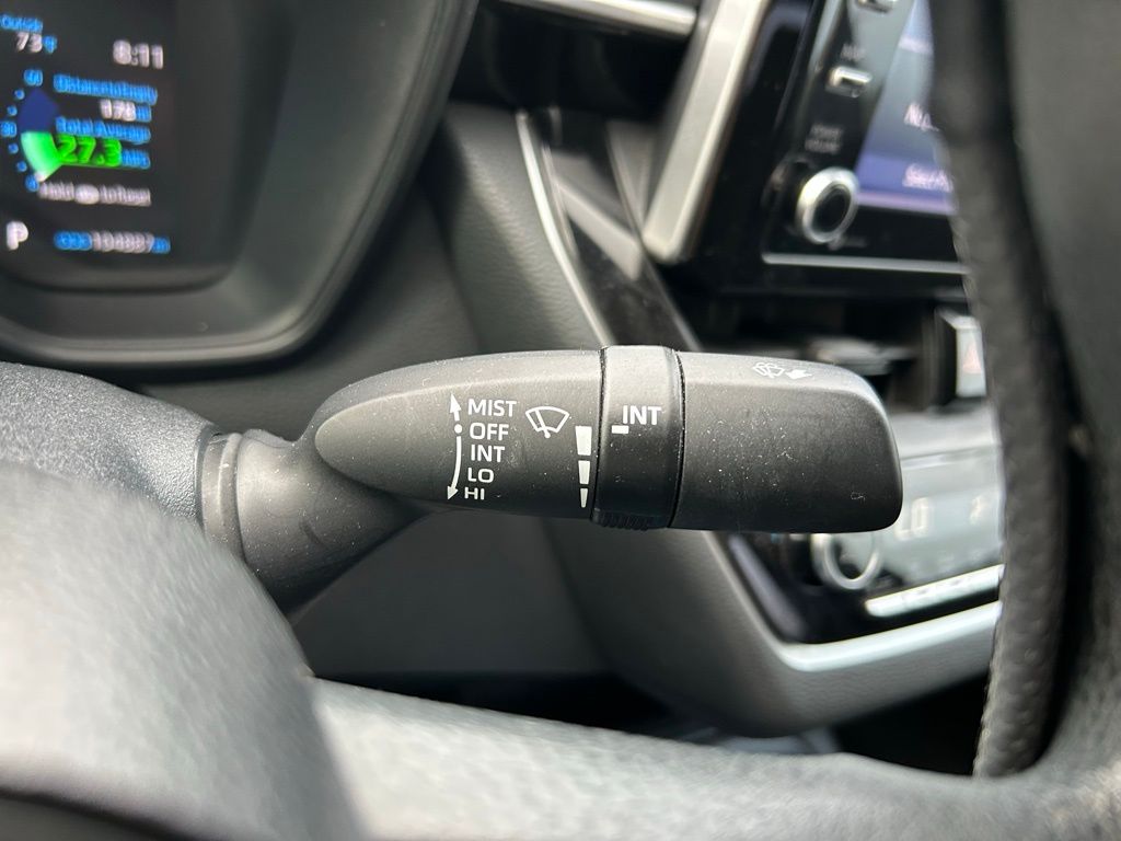 Thumbnail: 2021 Toyota Corolla - 20