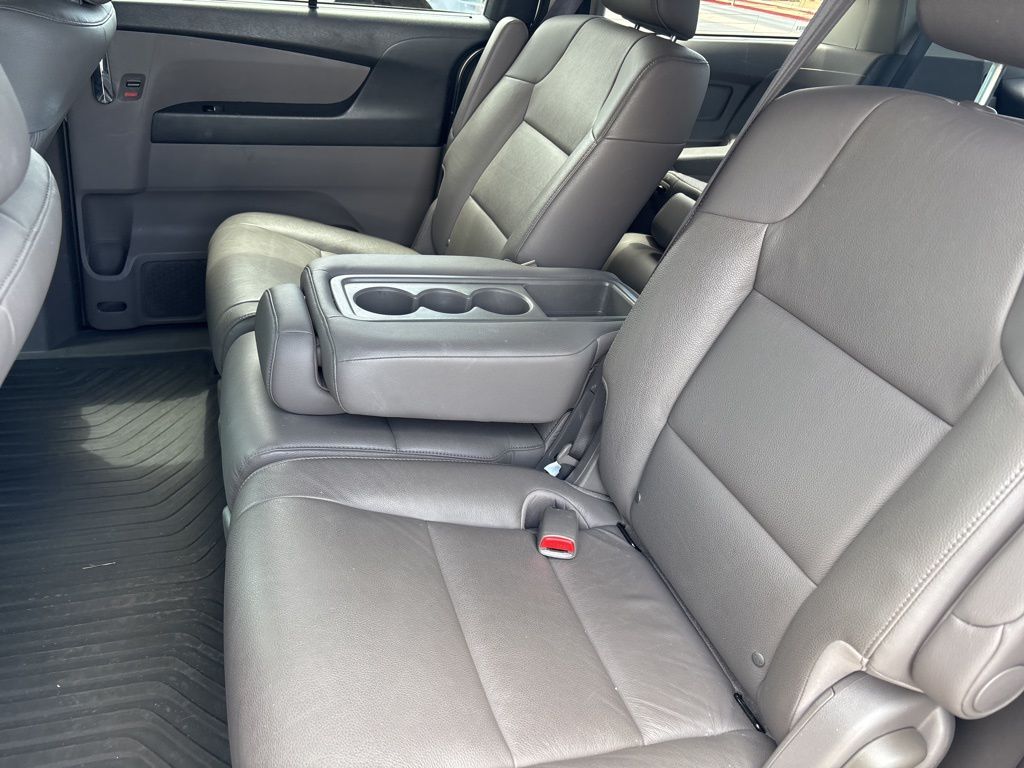 Thumbnail: 2017 Honda Odyssey - 9
