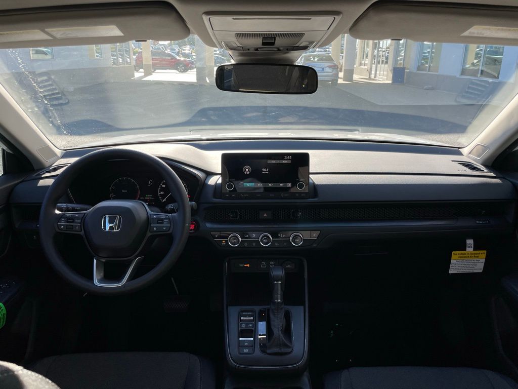 2025 Honda CR-V EX 10