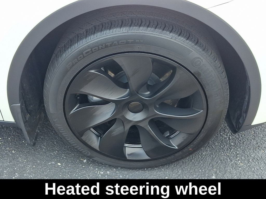 Thumbnail: 2024 Tesla Model Y - 9