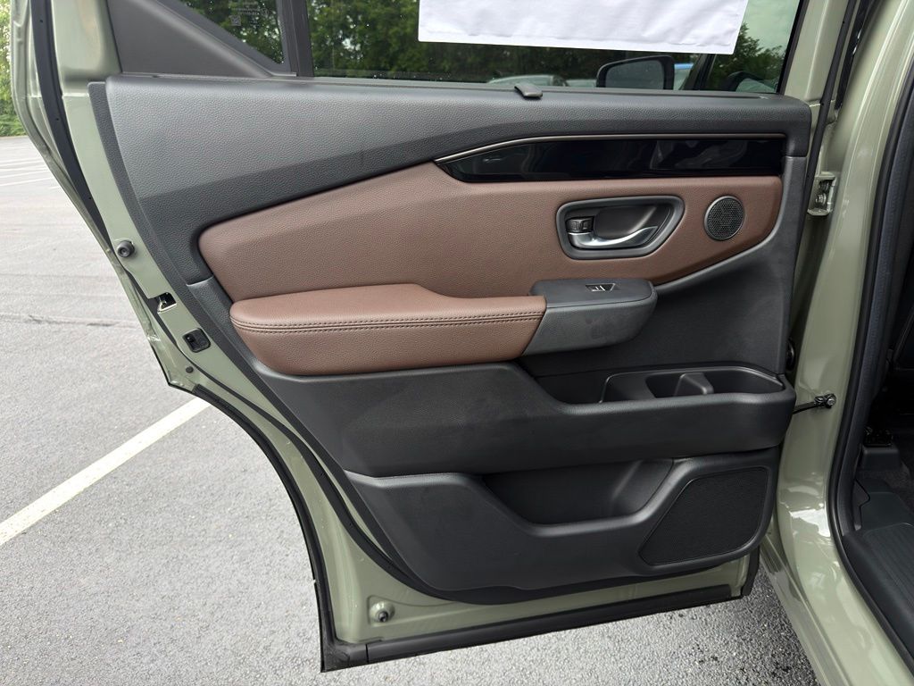 Thumbnail: 2026 Honda Pilot - 20