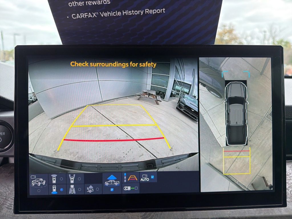 2024 Toyota Tacoma Hybrid Limited 4WD