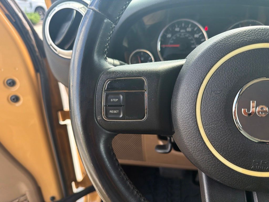 2013 Jeep Wrangler Sahara