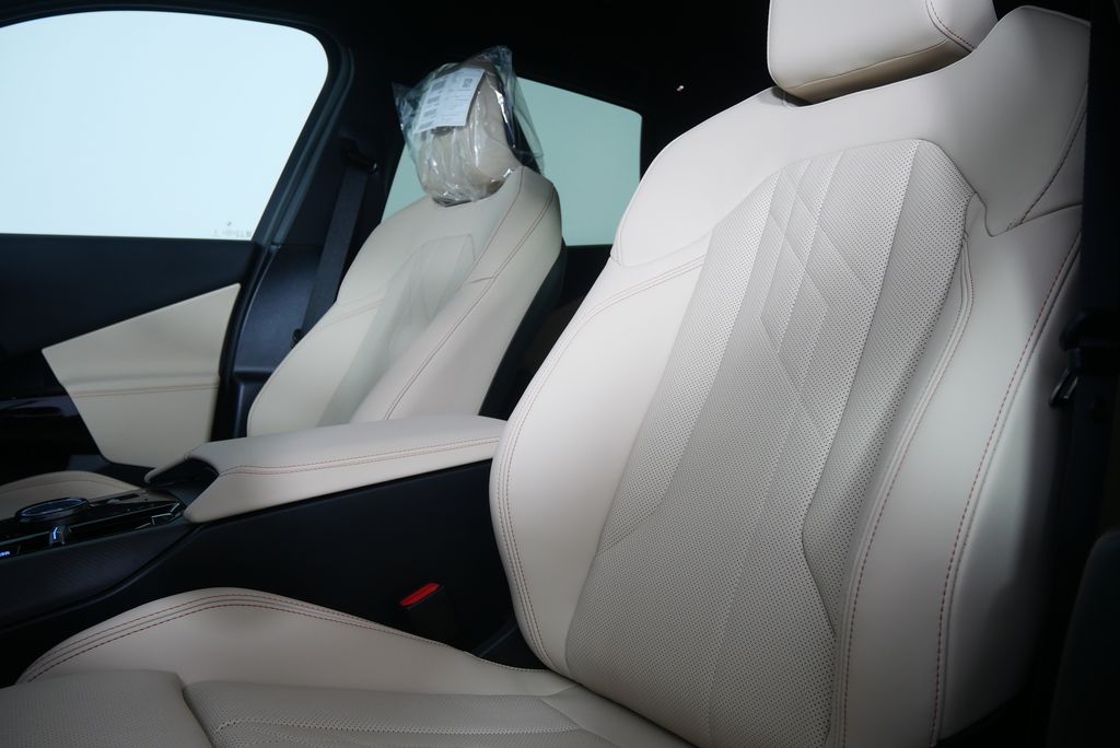 Thumbnail: 2026 BMW X3 - 10