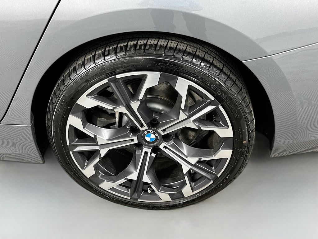 Thumbnail: 2026 BMW 3 Series - 23