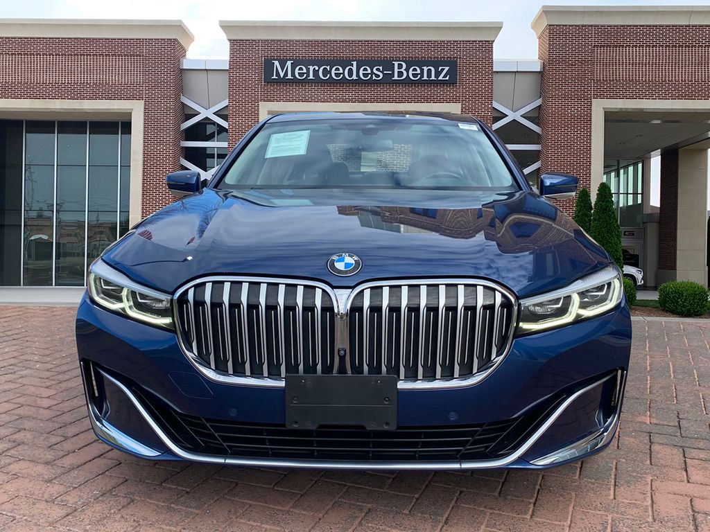 2022 BMW 7 Series 740i xDrive 2