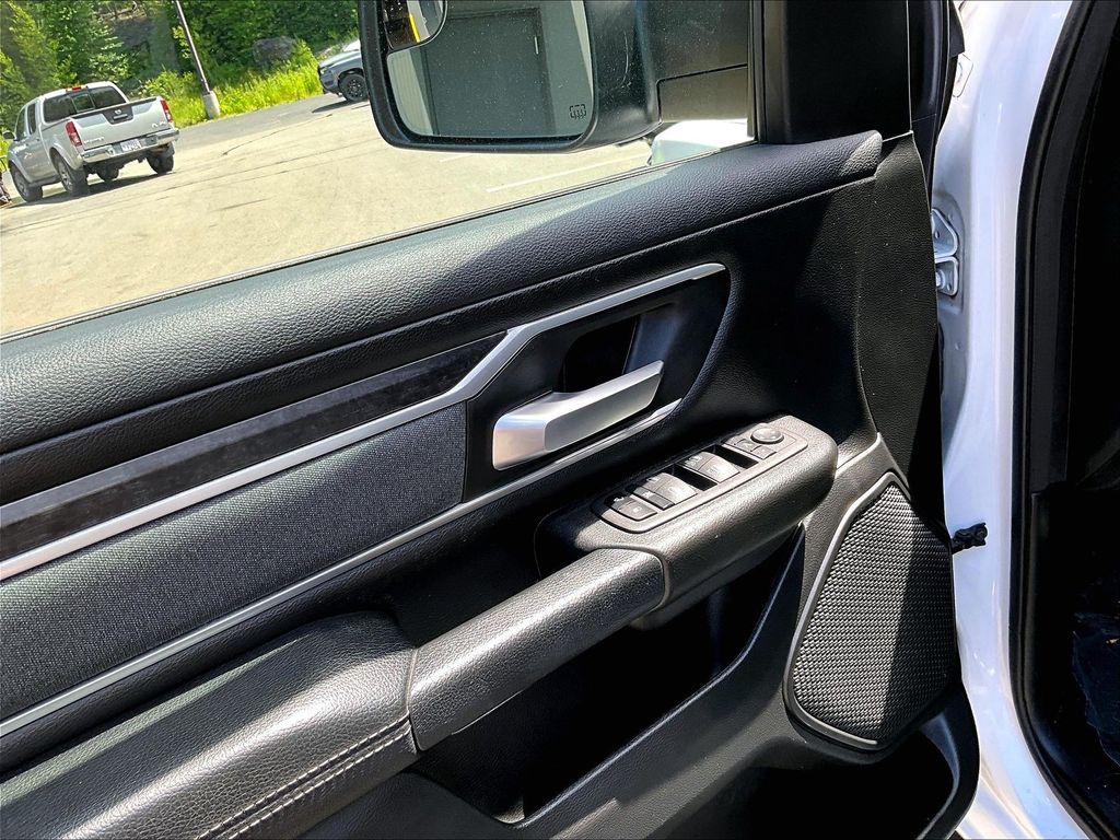 2022 Ram 1500 — photo 11