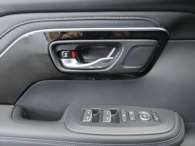 Thumbnail: 2025 Acura ADX - 24