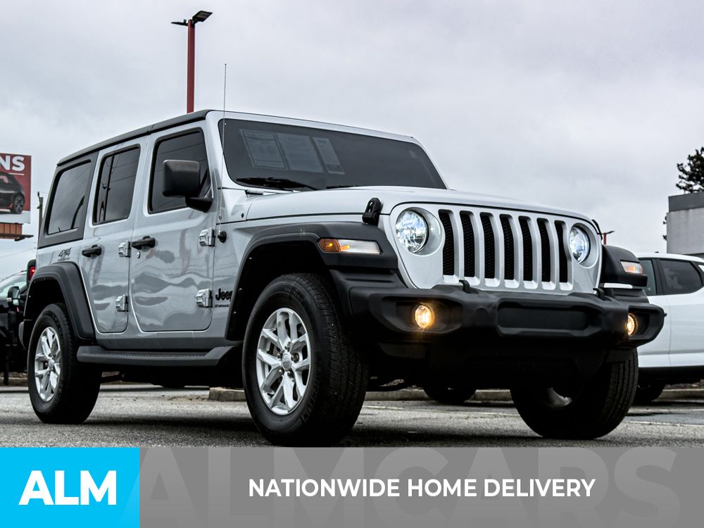 Used 2023 Silver Jeep Sport S image 4