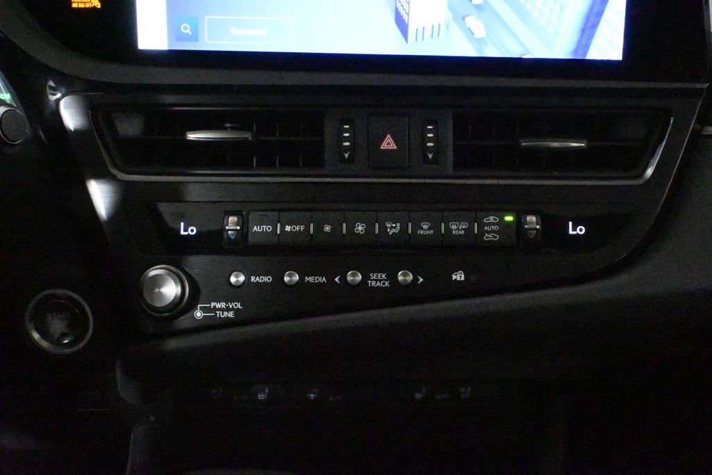 2025 Lexus ES 350 24