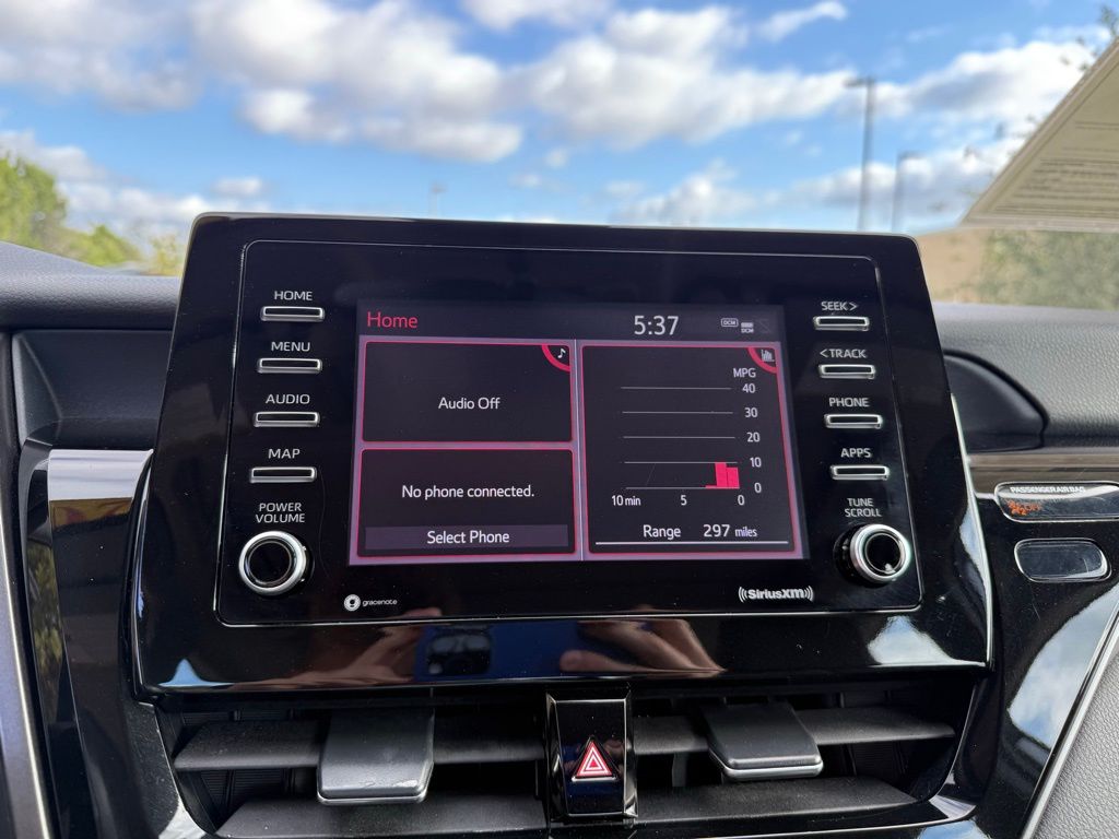 Thumbnail: 2024 Toyota Camry - 17