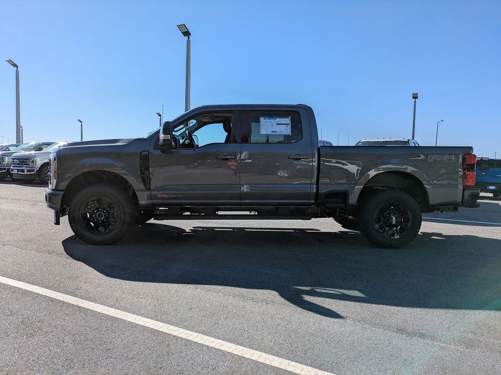 2026 Ford F-350 LARIAT