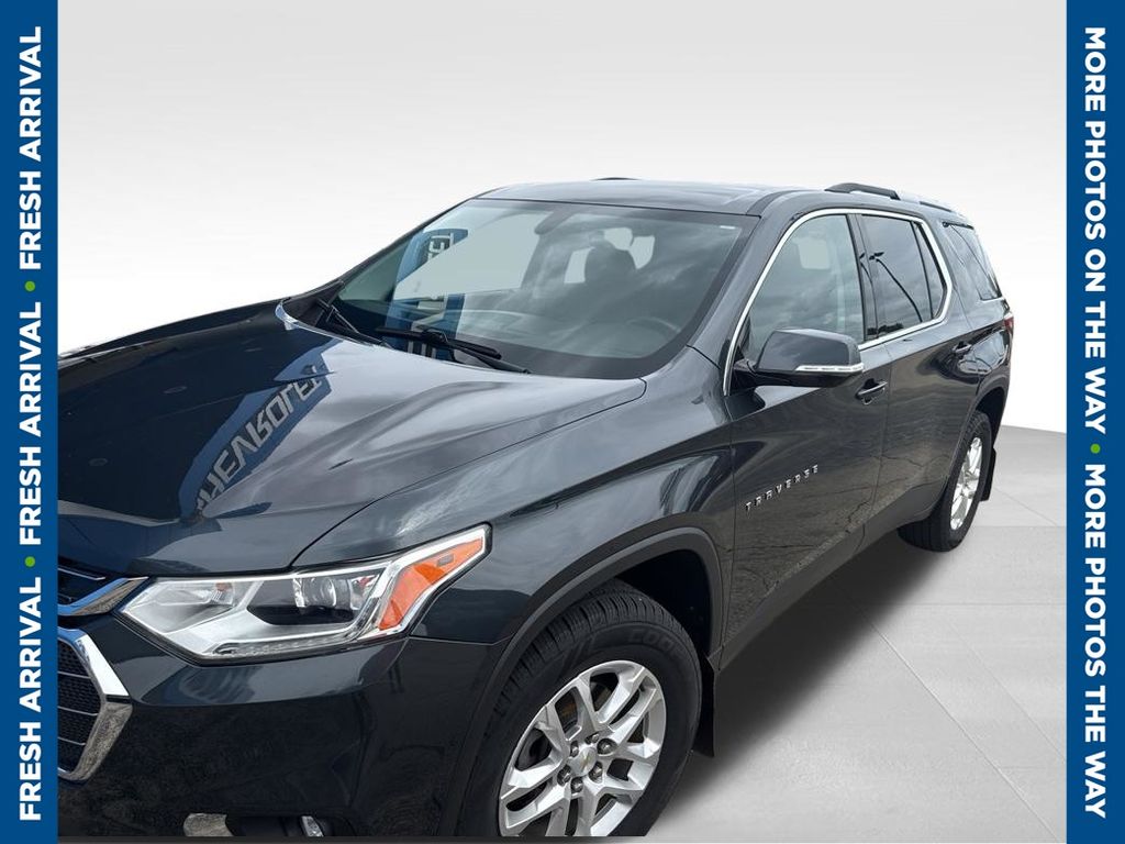 Gray (Graphite Metallic) 2018 Chevrolet Traverse SUV / Crossover Four-Wheel Drive 9-Speed Automatic