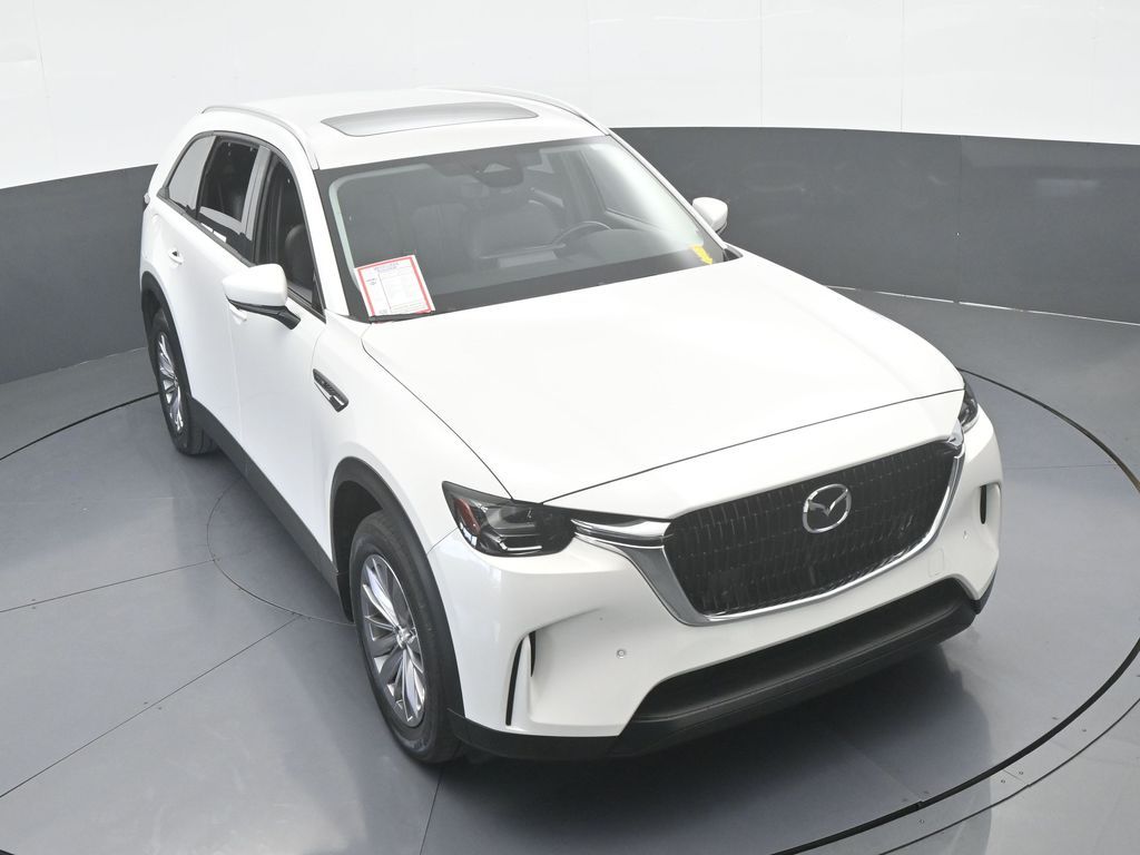 Used 2025 Rhodium White Premium Mazda Preferred image 54
