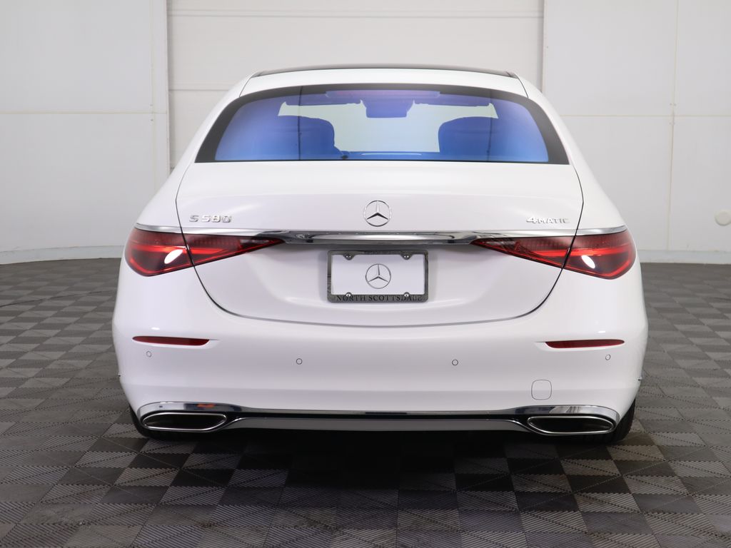 Thumbnail: 2025 Mercedes-Benz S-Class - 6