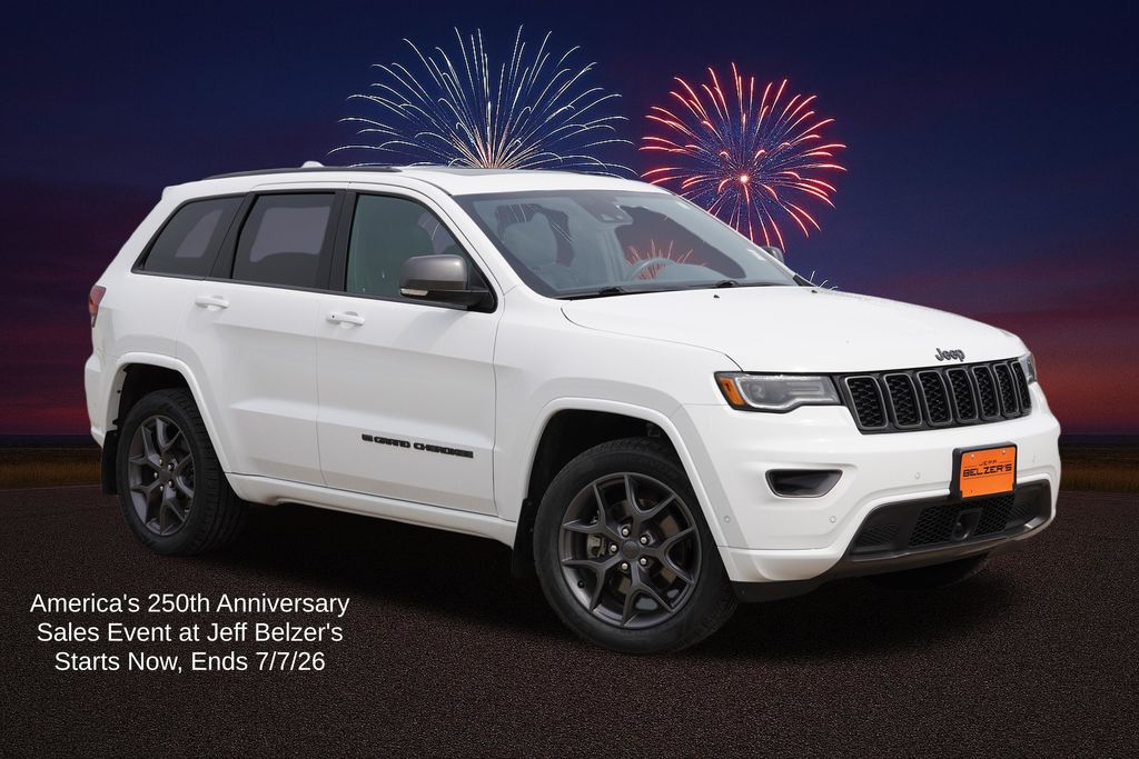 Bright White Clearcoat 2021 Jeep Grand Cherokee SUV / Crossover Four-Wheel Drive 8-Speed Automatic