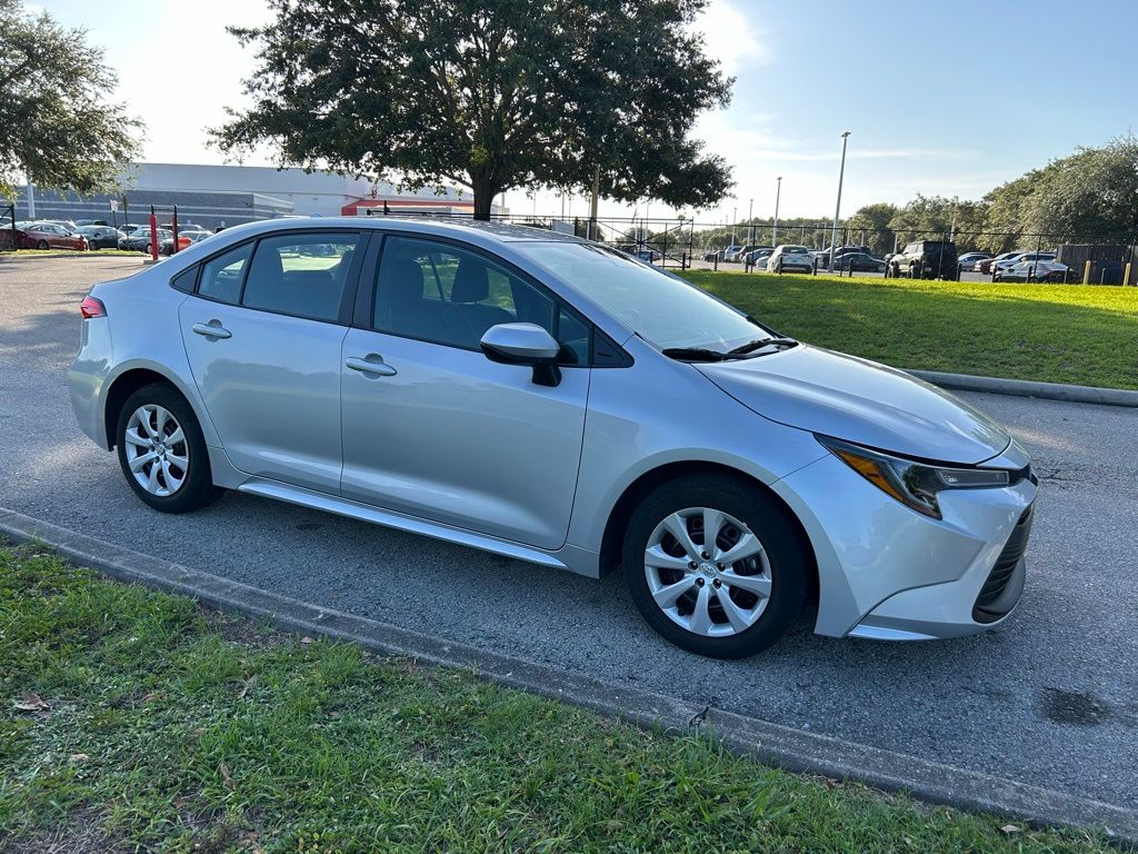 2024 Toyota Corolla LE 7
